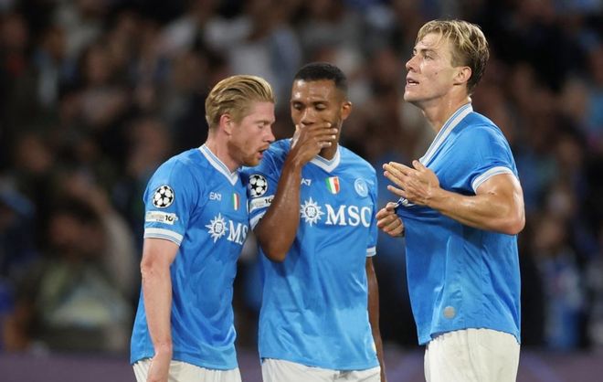 [NBA]亚历山大火力全开 强投三分一箭穿心