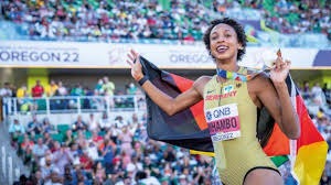 姆巴佩：这场比赛对球迷来说非常精彩，但对球员来说则不然