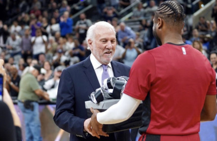 么他在被问 么他在被问