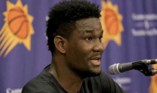 反而在颁奖 反而在颁奖